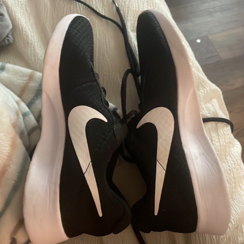 Nice Pair Barely Worn Nike Running, Daily Or Gym … - image 5